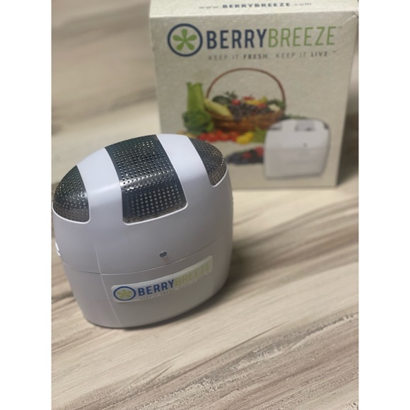 NIB Berry Breeze Fridge Fresh Fruit Saver Keep It Fresh Approved Organic - Picture 3 of 9